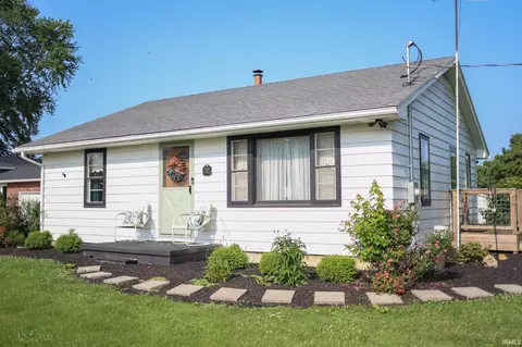 7420 S Fairfax Rd, Bloomington, IN 47401