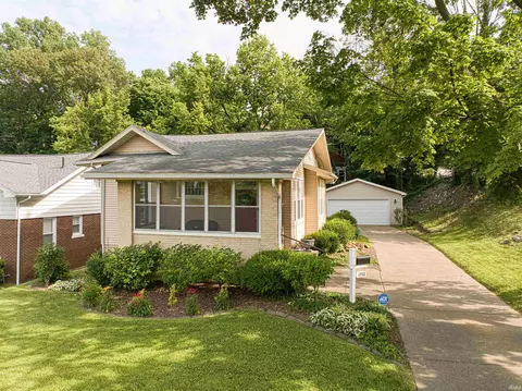 2732 Pennsylvania St, Evansville, IN 47712