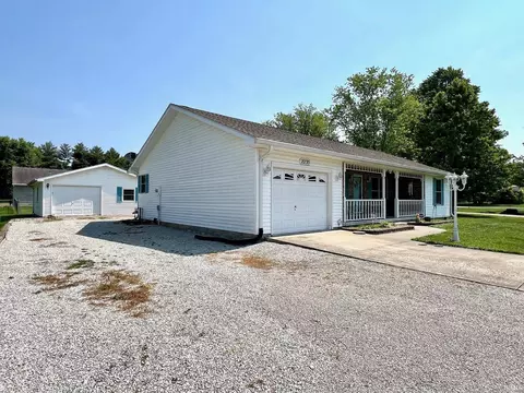 2235 35th St, Bedford, IN 47421 photo 33