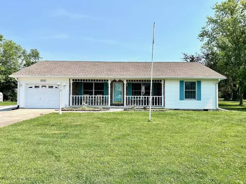 2235 35th St, Bedford, IN 47421 photo 2