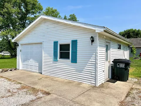 2235 35th St, Bedford, IN 47421 photo 31