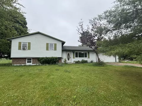 11345 E Us Highway 20, Lagrange, IN 46761 photo 1