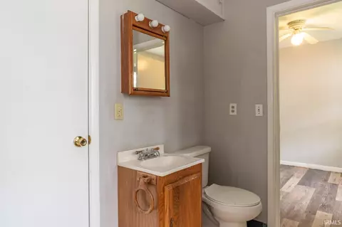 Bath - 4260 W 3rd St, Bloomington, IN 47404 photo 1 of 2