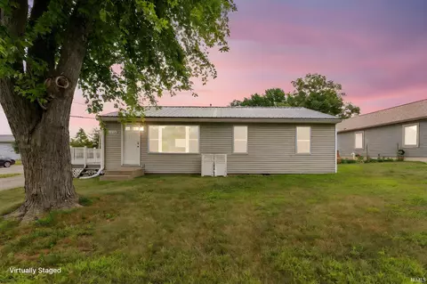 2723 Westside Rd, Rochester, IN 46975