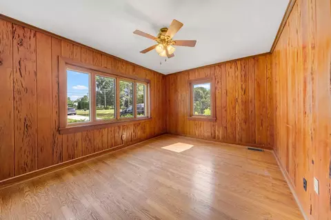 1402 Jackson Rd, South Bend, IN 46614 photo 9