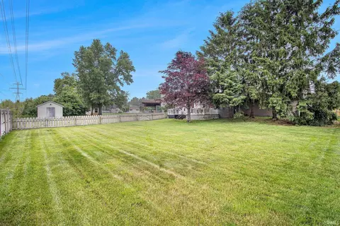 Exterior - 52123 Evard Dr, Granger, IN 46530 photo 3 of 4