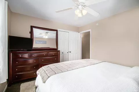 Bedroom - 52123 Evard Dr, Granger, IN 46530 photo 4 of 5