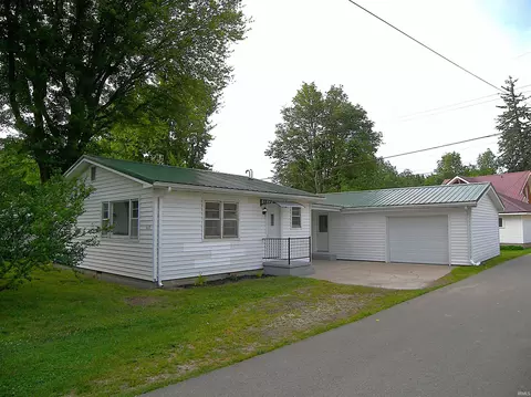 607 E Walnut St, Akron, IN 46910 photo 1