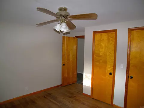607 E Walnut St, Akron, IN 46910 photo 27