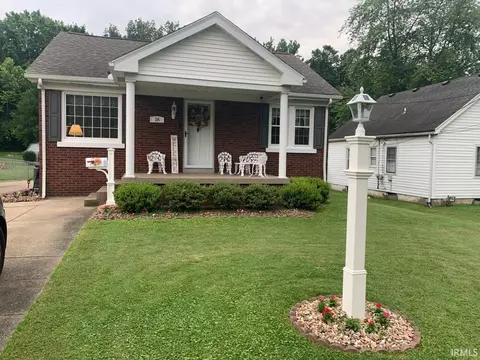 18 W Mill Rd, Evansville, IN 47710