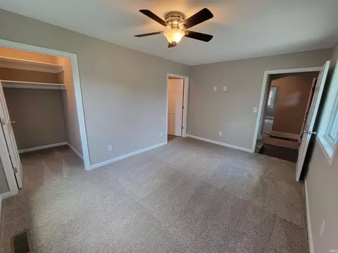 704 E King St, Garrett, IN 46738 photo 17