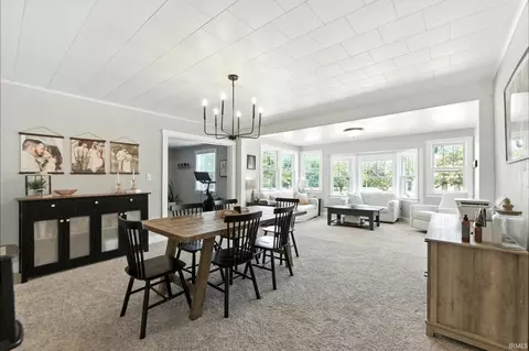 Dining - 428 E Washington St, Bluffton, IN 46714 photo 1 of 4