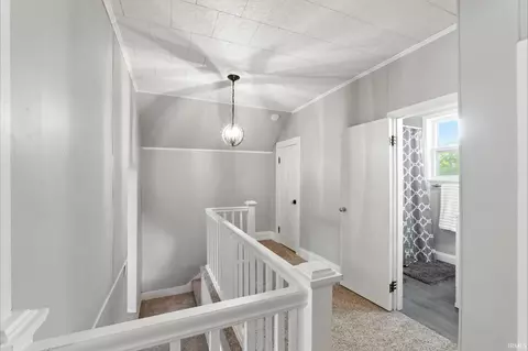 Entry Way - 428 E Washington St, Bluffton, IN 46714 photo 2 of 2