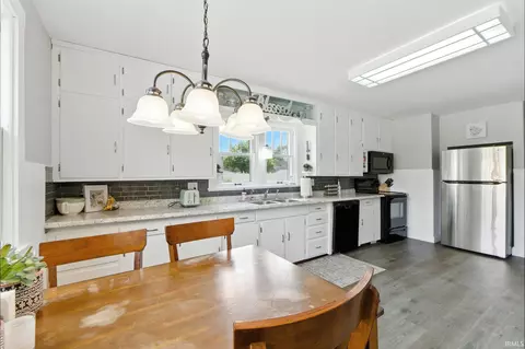 Kitchen - 428 E Washington St, Bluffton, IN 46714 photo 1 of 3