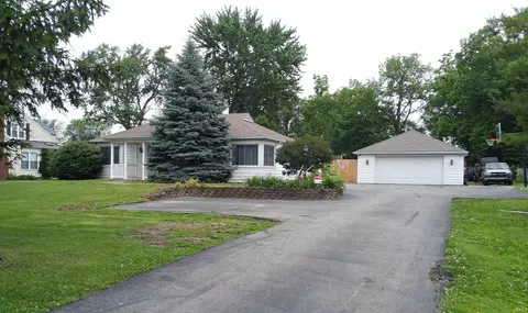 402 W Perkins St, Hartford City, IN 47348