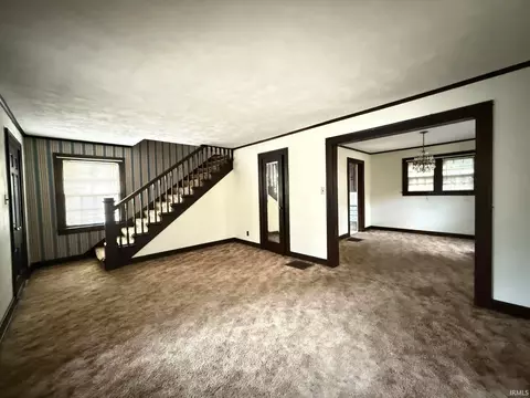 2017 M St, Bedford, IN 47421 photo 2