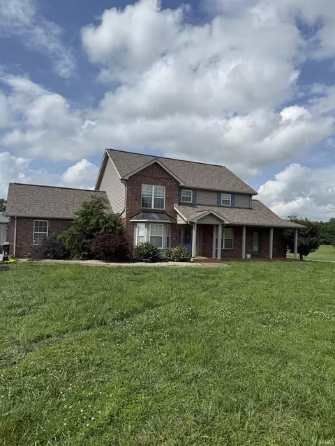 5450 Fox Chase Ct, Boonville, IN 47601