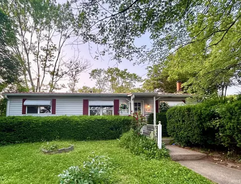 814 W 11th St, Bloomington, IN 47404