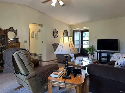 15908 Walnut St, Huntertown, IN 46748 photo 9