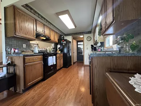 15908 Walnut St, Huntertown, IN 46748 photo 13