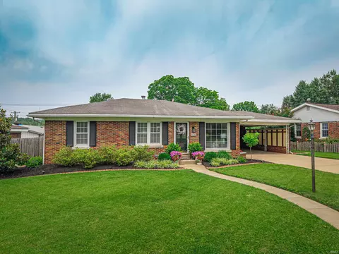 856 N Helfrich Ave, Evansville, IN 47720