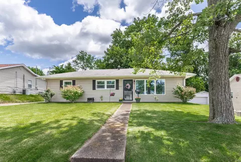 4407 Kensington Ave, Evansville, IN 47710