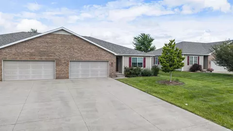 510 S Ninth Ave, Haubstadt, IN 47639