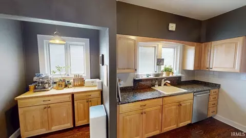 325 W 5th St, Jasper, IN 47546 photo 11