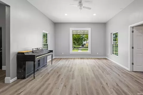 809 E 5th St, Fowler, IN 47944 photo 12