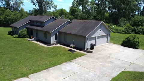3515 Gregory Farm Vlg, Rochester, IN 46975