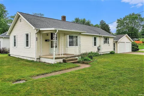 610 S Washington St, Warsaw, IN 46580