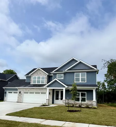 1816 Petit Dr, West Lafayette, IN 47906