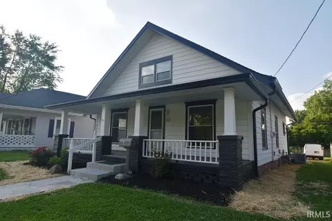 606 E Green St, Frankfort, IN 46041