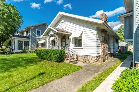 2502 Terrace Rd, Fort Wayne, IN 46805