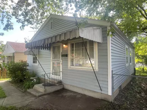 2056 Riedmiller Ave, Fort Wayne, IN 46802