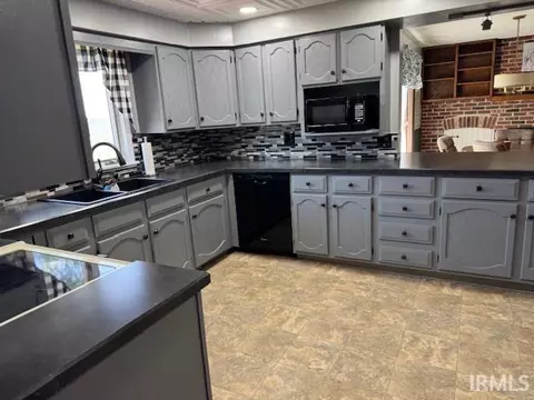 7737 N 100 E Rd, Lucerne, IN 46950 photo 10