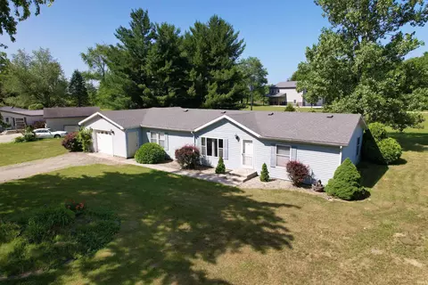4338 N 100 W, Rochester, IN 46975