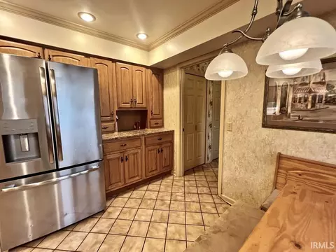 408 Duryea Dr, Auburn, IN 46706 photo 9