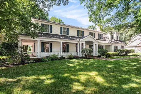 15830 Ashville Ln, Granger, IN 46530