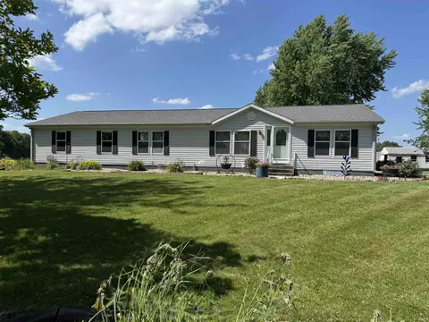 3488 S Wabash Rd, Rochester, IN 46975