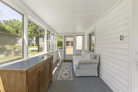 309 Eckman St, South Bend, IN 46614 photo 5
