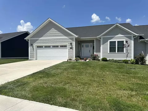 926 Stonehenge Dr, Bedford, IN 47421