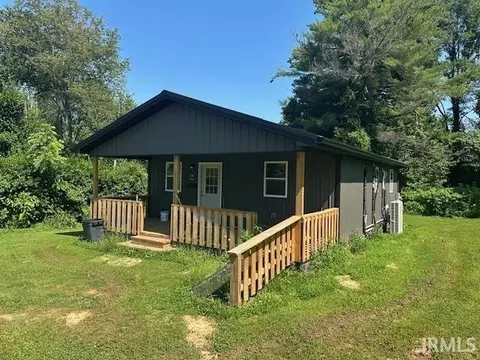 216 Braxton St, Paoli, IN 47454