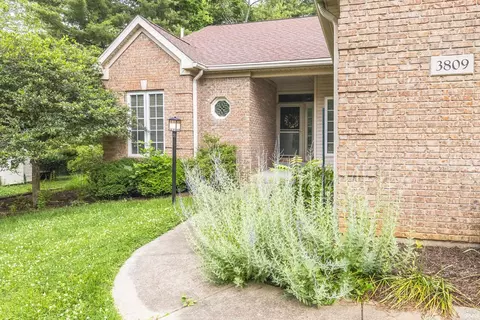 Exterior - 3809 E Tamarron Dr, Bloomington, IN 47408 photo 2 of 9