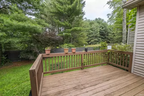 Exterior - 3809 E Tamarron Dr, Bloomington, IN 47408 photo 5 of 9