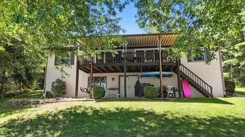 135 Lane 201 Lake Minifenokee, Fremont, IN 46737