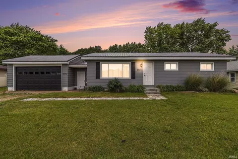 25061 County Road 6, Elkhart, IN 46514