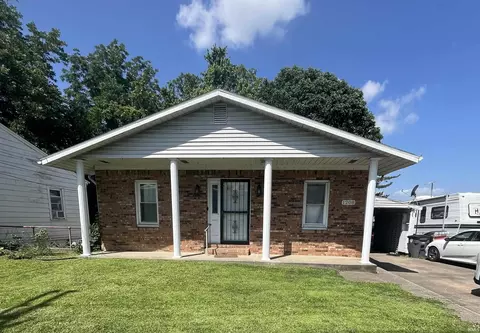 1208 Harmony Way, Evansville, IN 47720