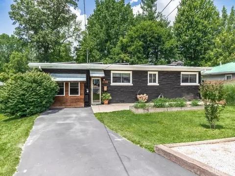 1805 Charlotte Ave, Evansville, IN 47720