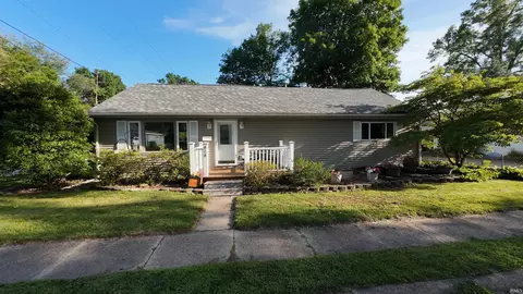 818 Ferndale St, Plymouth, IN 46563